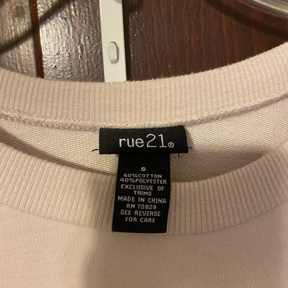 sweatshirt - Picture 2 of 2